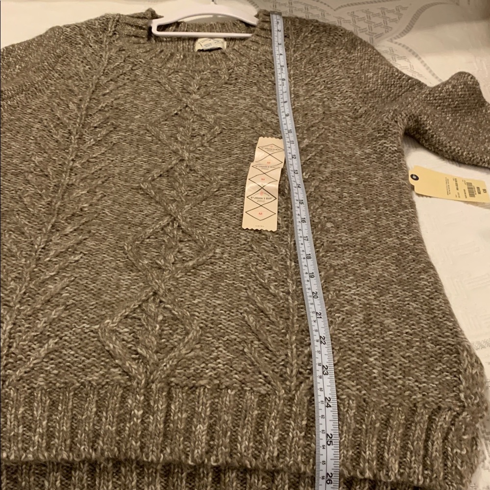 St. John's Bay Taupe Cable Knit Sweater - Picture 9 of 10